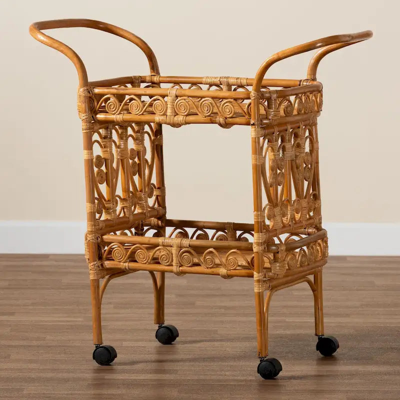 Moderner Küchenwagen im Boho-Stil aus naturbraunem Rattan